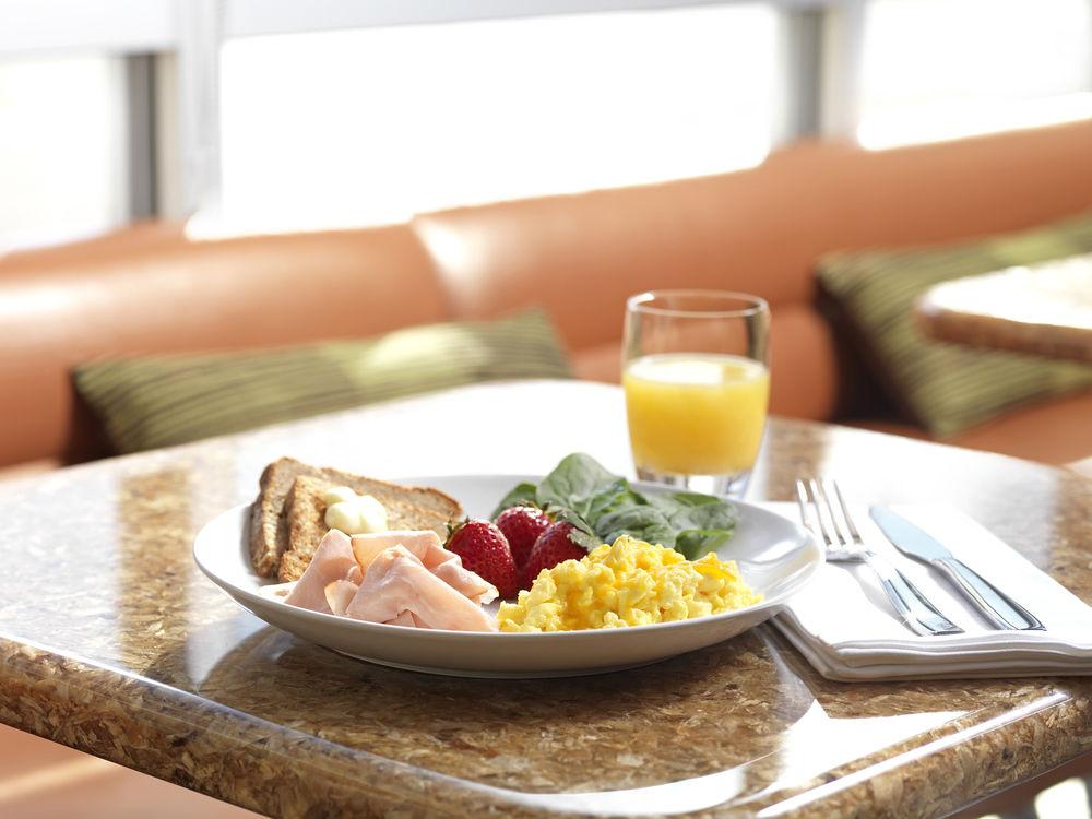 Best Western Hesperia-Victorville Suites Bagian luar foto