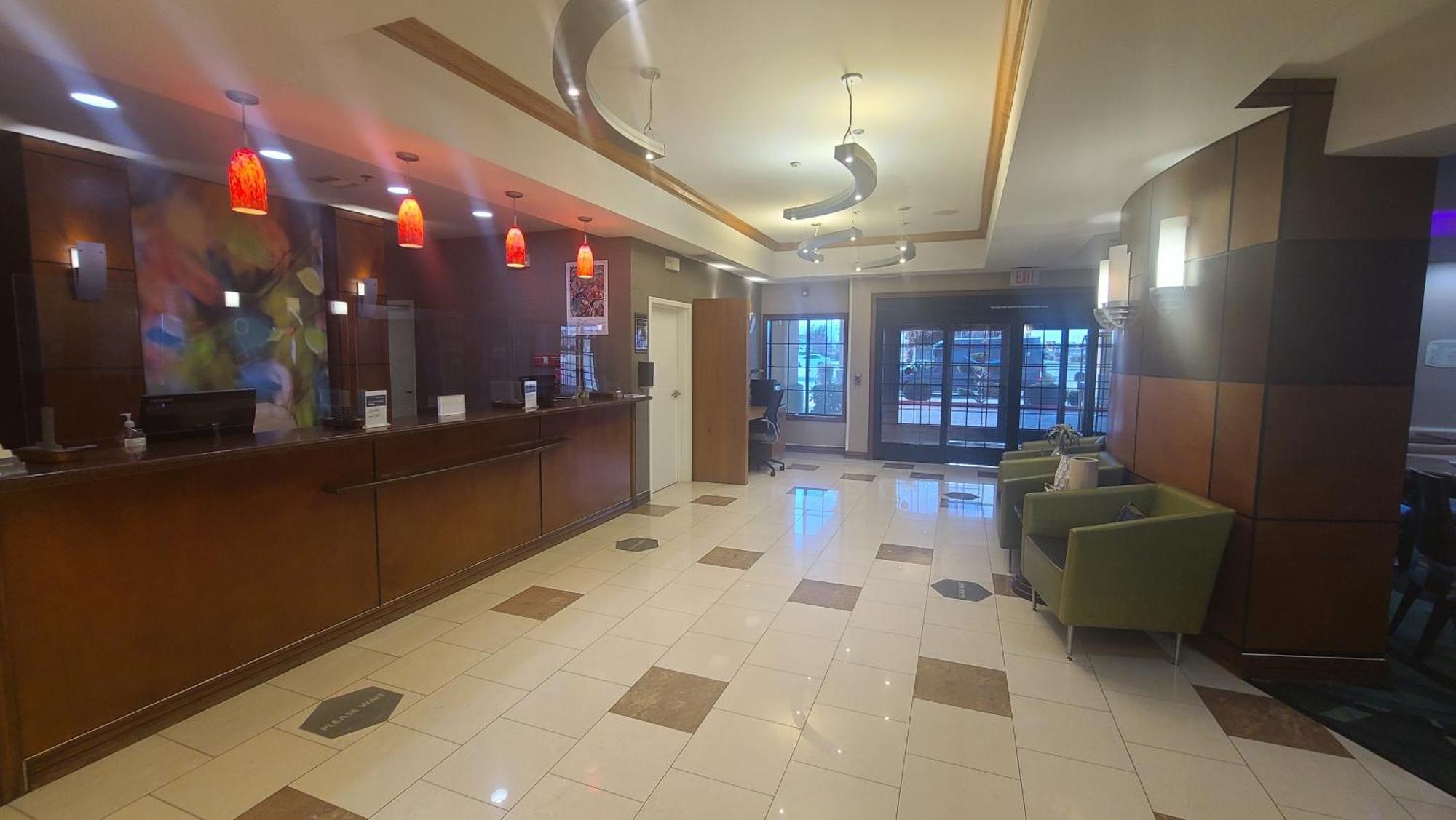 Best Western Hesperia-Victorville Suites Bagian luar foto